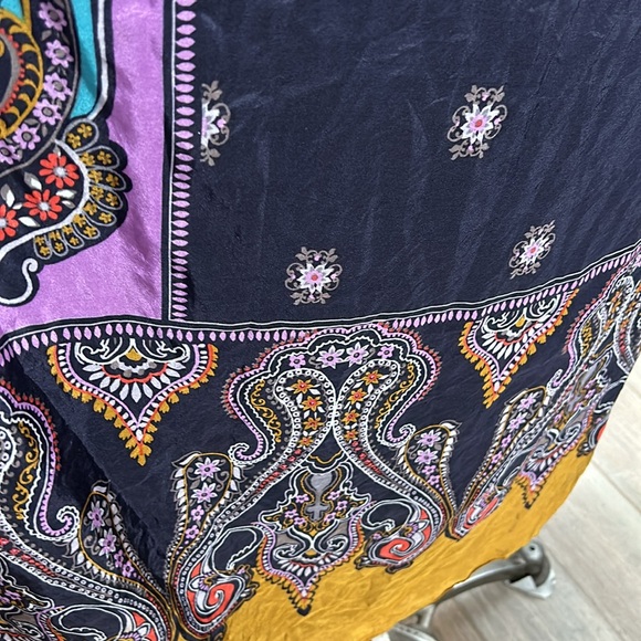 Express Purple Paisley Print Maxi halter open back dress size 10- gently used - Picture 11 of 12